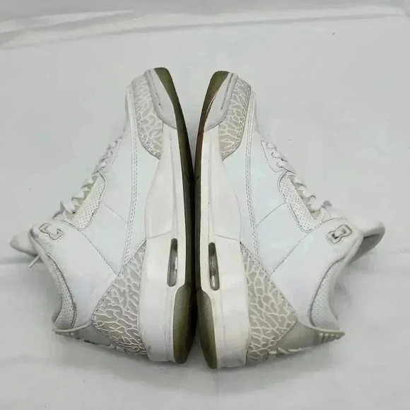 Nike Air Jordan Men's Leather 3 Retro 2018 Sneakers Shoes Triple White Size 7.5 - Picture 8 of 11